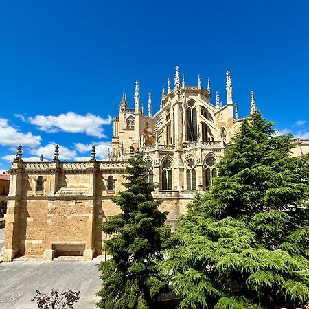Suites La Catedral León Zewnętrze zdjęcie